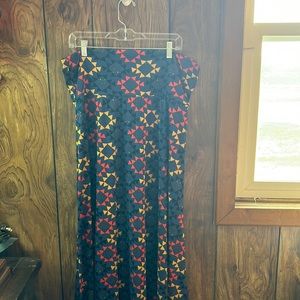 NWOT Lula Roe 2XL maxi skirt orange yellow and blue geo print